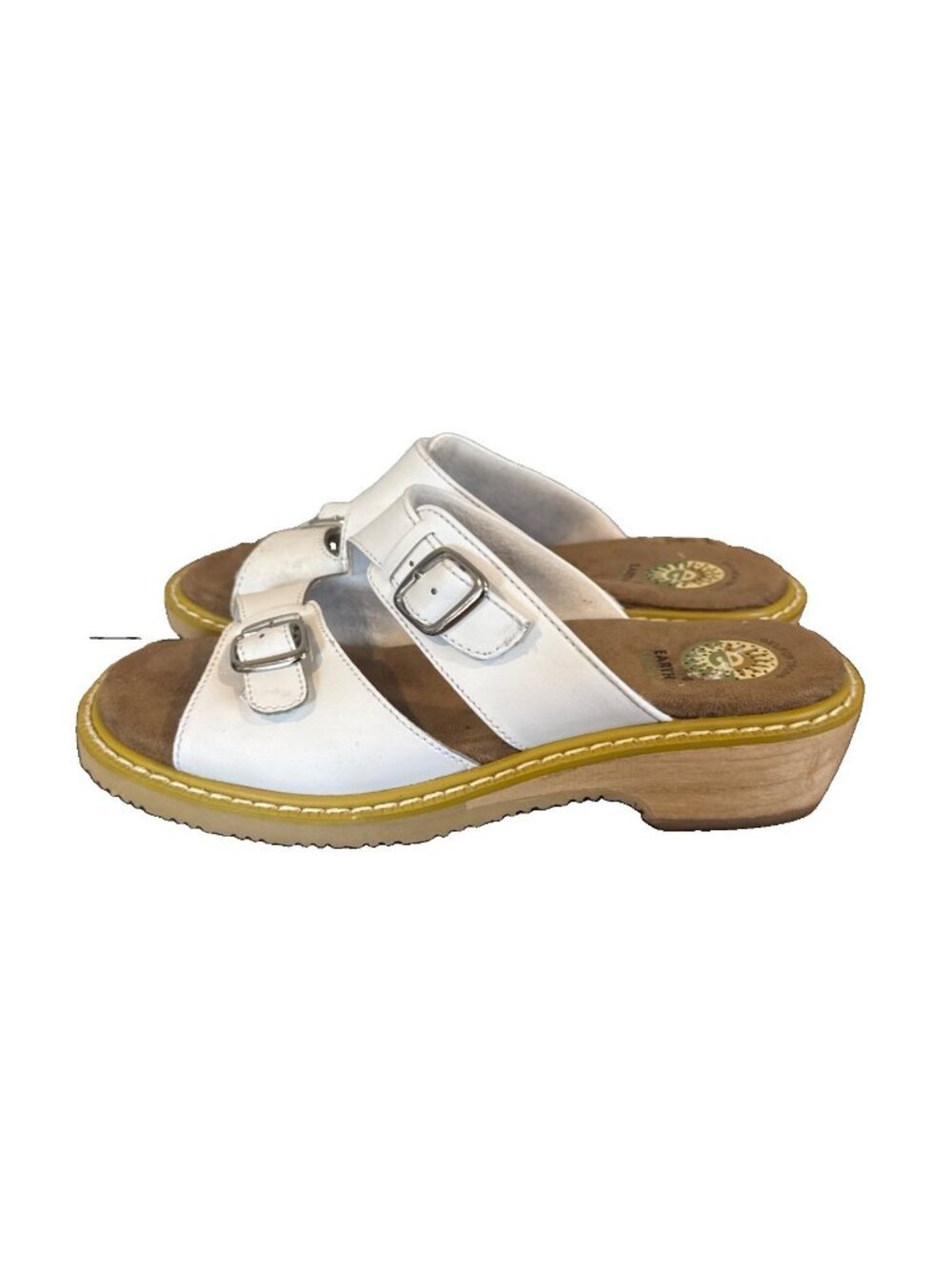 Earth Spirit Sandals  White Leather Buckled Slip On Padded For Comfort  Size 7